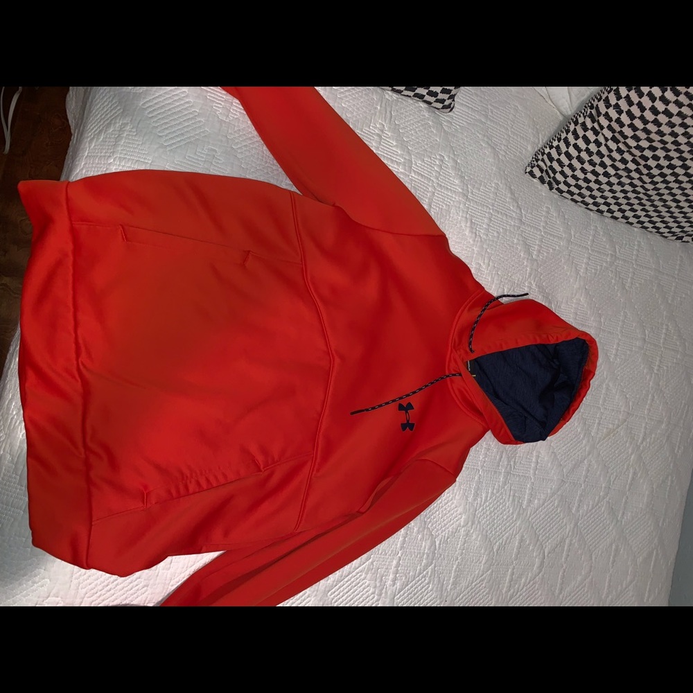 under armour hoodie